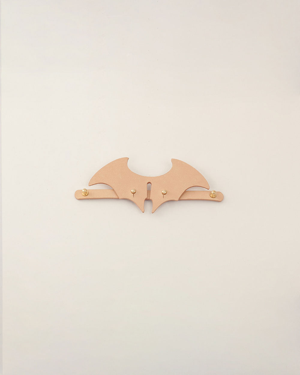 Wings · dog collar or harness · nude leather · INDÓMITO