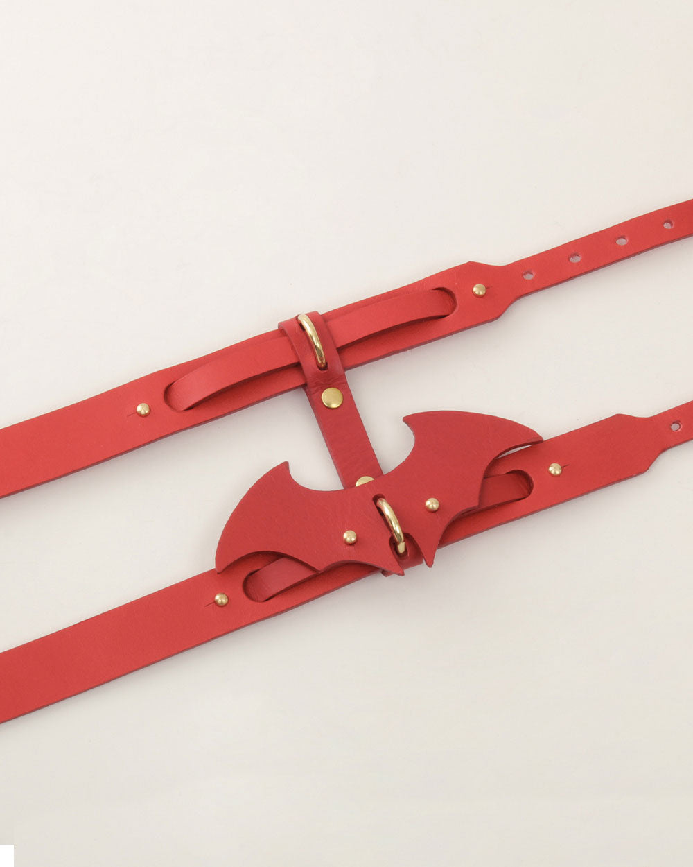 Wings · dog collar or harness · red leather · INDÓMITO