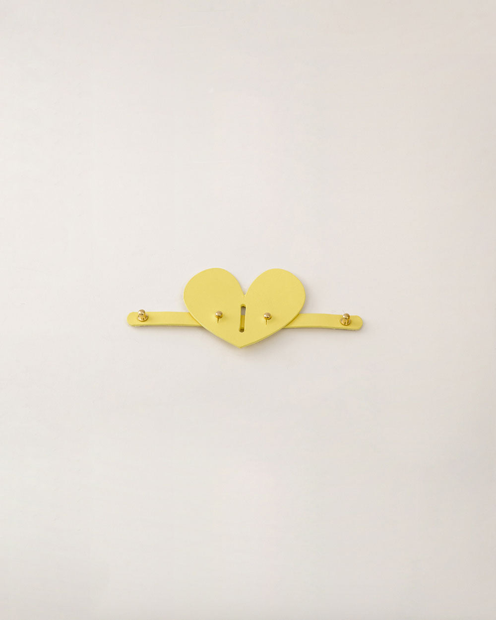 Heart · dog collar or harness · yellow leather · INDÓMITO