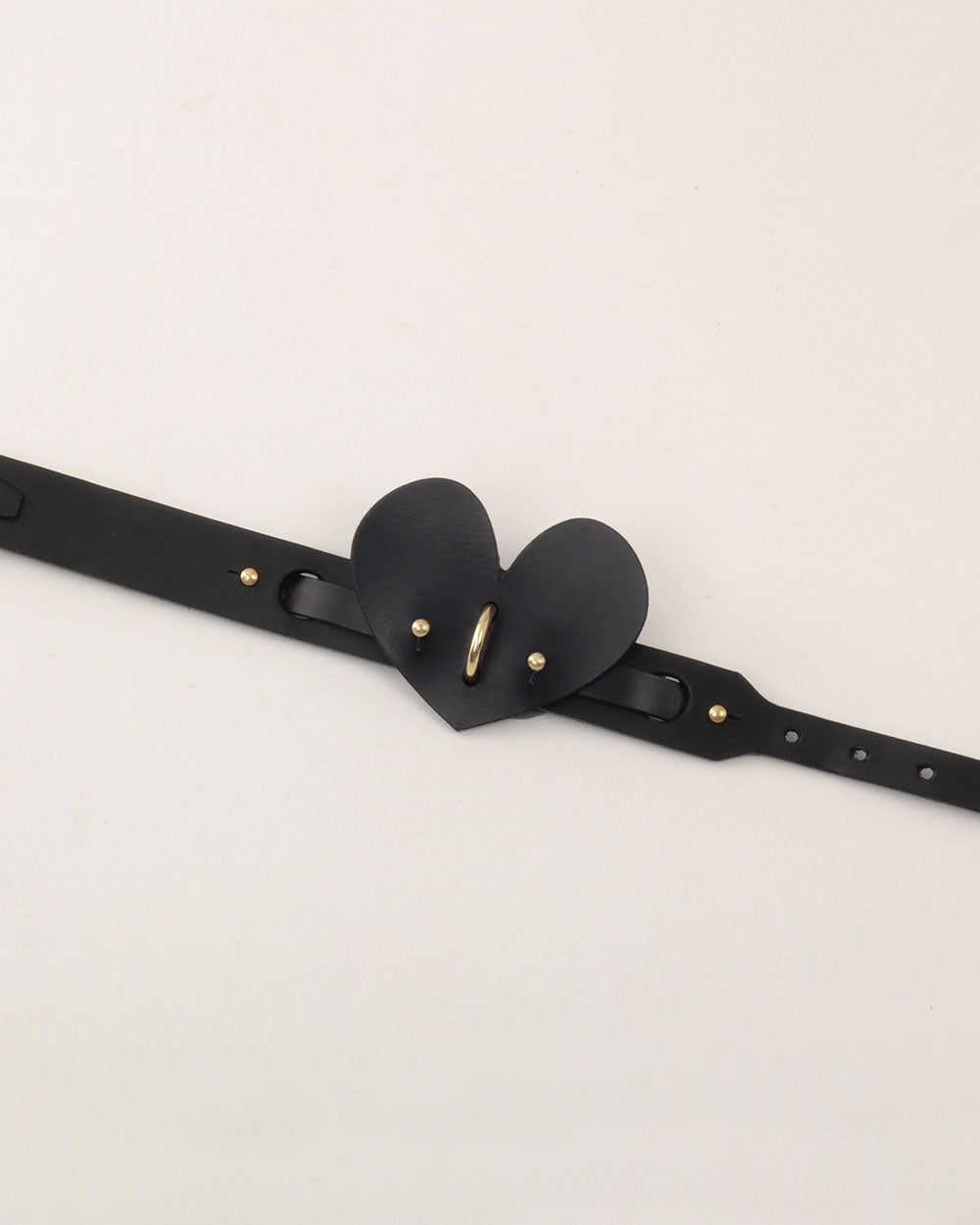 Heart dog collar or harness black leather INDÓMITO