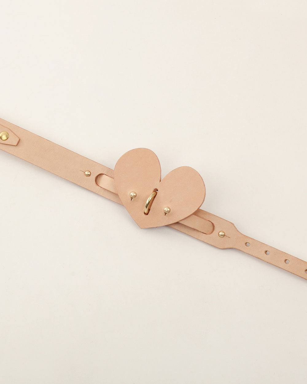 Heart dog collar or harness nude leather INDÓMITO