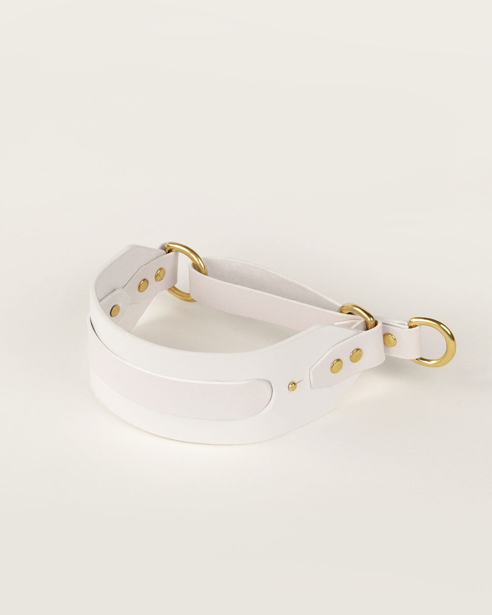 Greyhound collar · white leather · INDÓMITO
