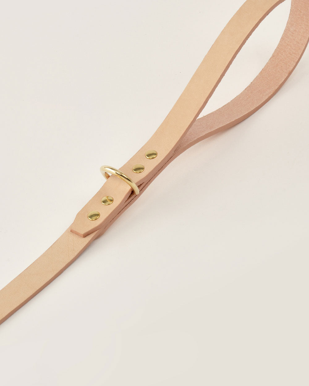 Dog leash · nude leather · INDÓMITO