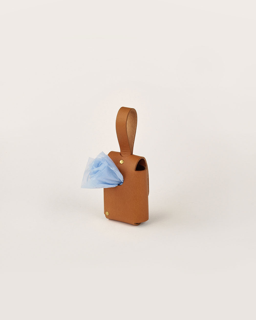 Bag holder · leather Poop Bag Dispenser · camel · INDÓMITO