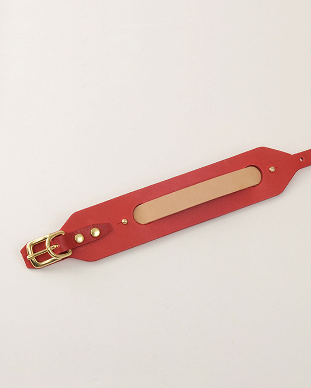 Strip · greyhound dog collar · nude leather · INDÓMITO