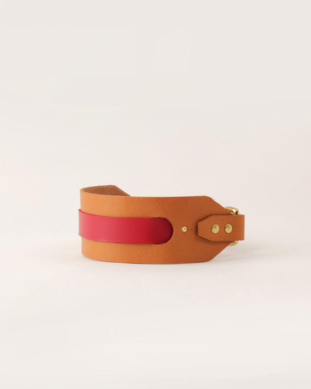 Strip · greyhound dog collar · red leather · INDÓMITO