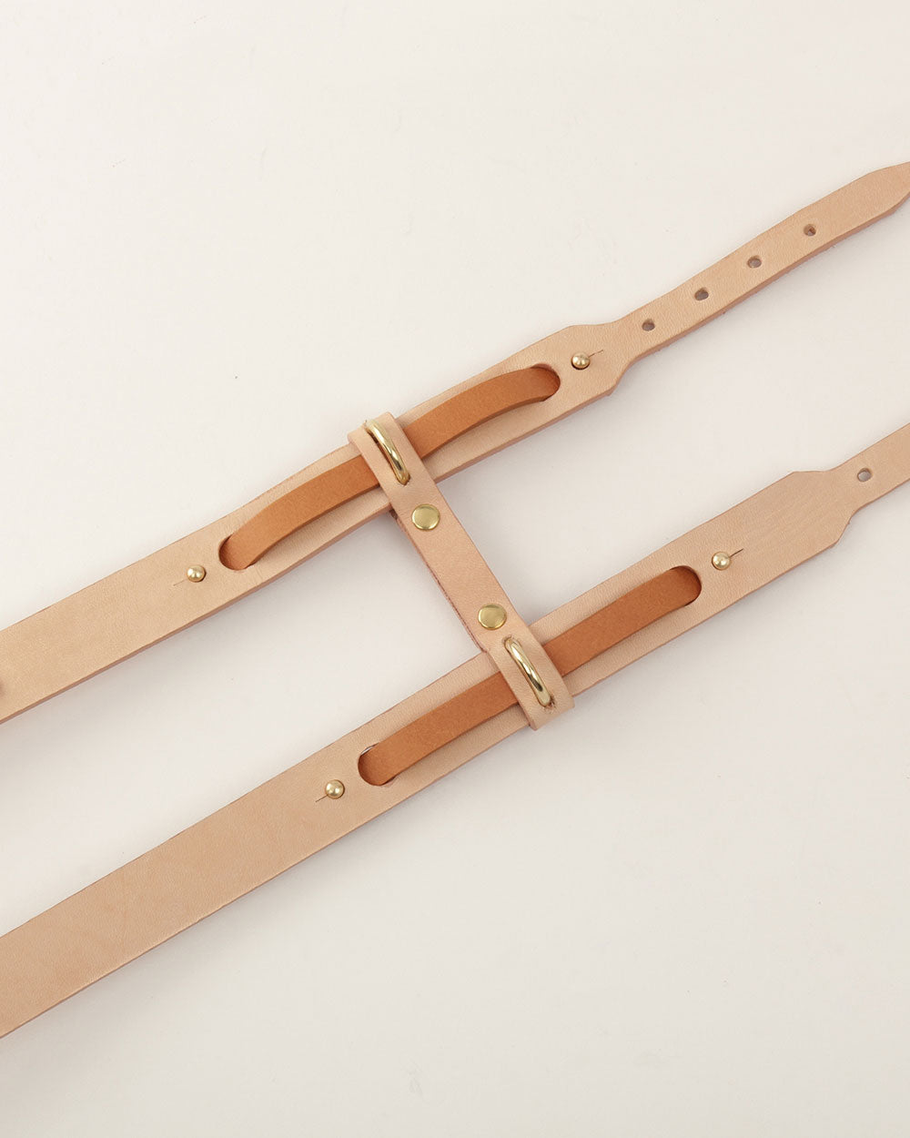 Strips · Dog harness · camel leather · INDÓMITO
