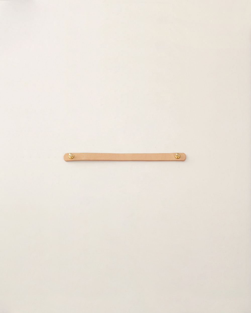 Strip · greyhound dog collar · nude leather · INDÓMITO